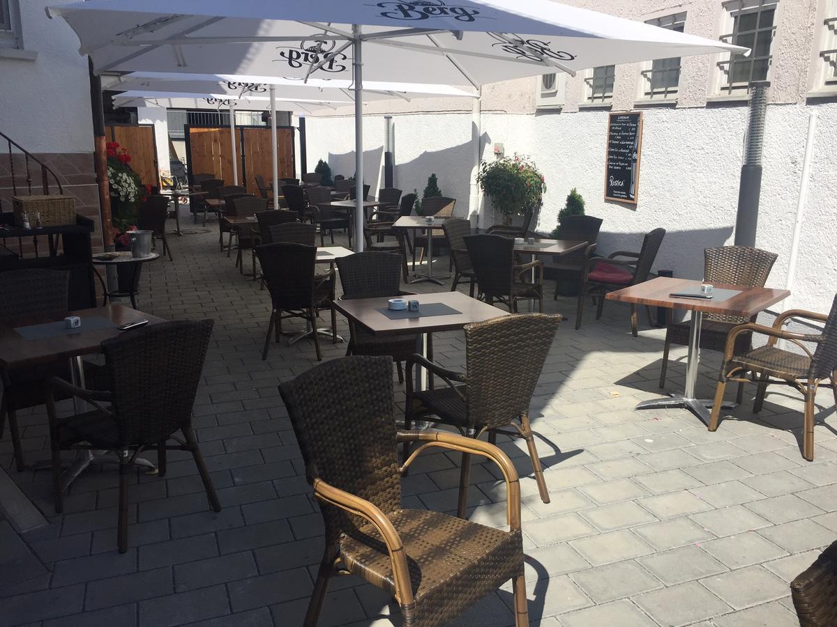 Hotel Ristorante Rostica Bad Urach Kültér fotó