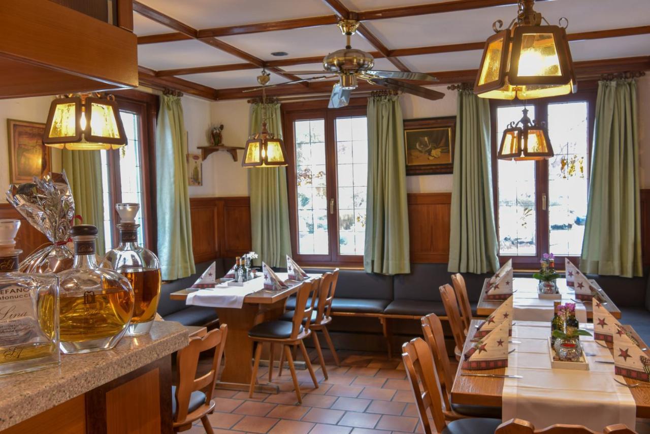 Hotel Ristorante Rostica Bad Urach Kültér fotó